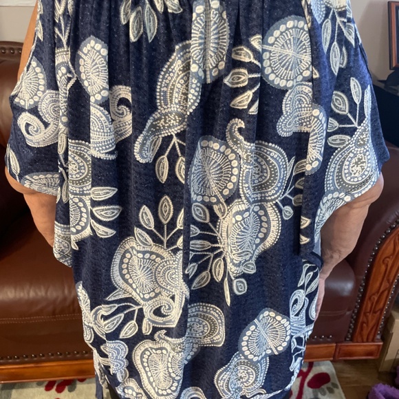 Paisley Mandela Designed Blouse - Picture 4 of 9